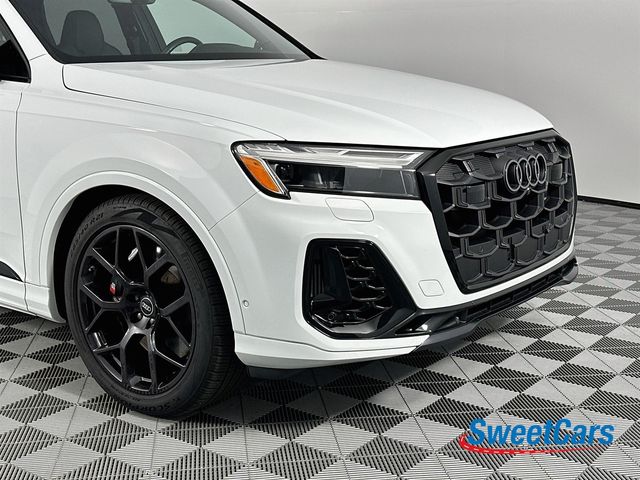 2025 Audi SQ7
