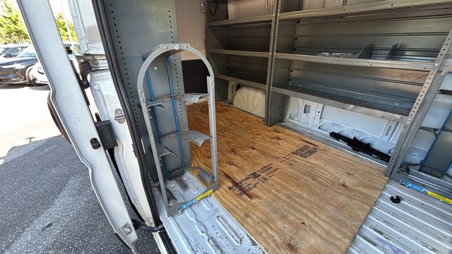 Used 2024 White Ram Base image 36