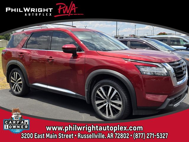  2023 Nissan Pathfinder Platinum 4WD   