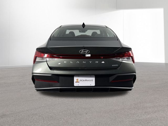 New 2025 Hyundai Elantra Hybrid For Sale in Indianapolis, IN