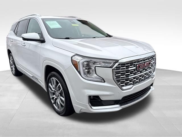 2024 GMC Terrain Denali AWD