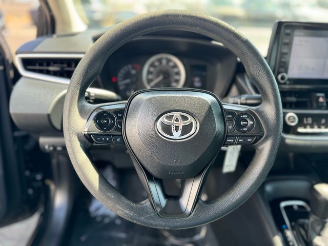 2022 Toyota Corolla LE 13