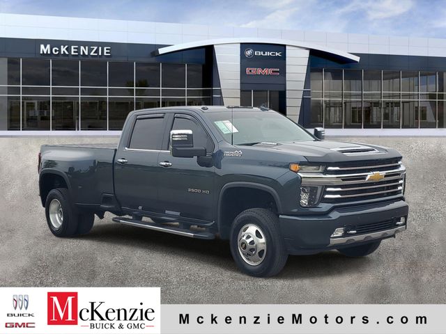 Shadow Gray Metallic 2020 Chevrolet Silverado 3500HD High Country Crew Cab 4WD Pickup Truck Four-Wheel Drive Automatic