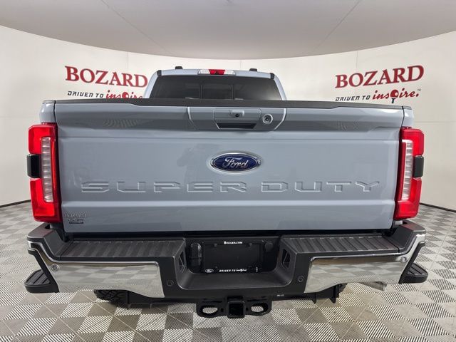 2025 Glacier Gray Metallic Tri-Coat Ford Super Duty F-250 SRW Lariat 4X4 Truck