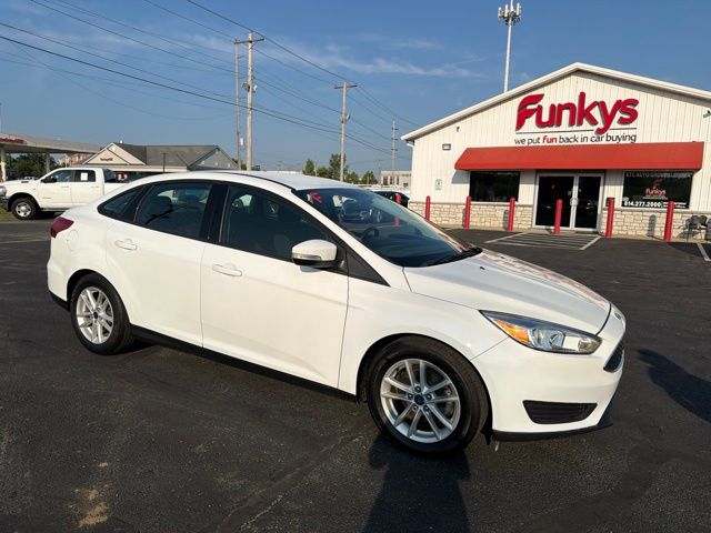 Oxford White 2018 Ford Focus Sedan Front-Wheel Drive 6-Speed Automatic