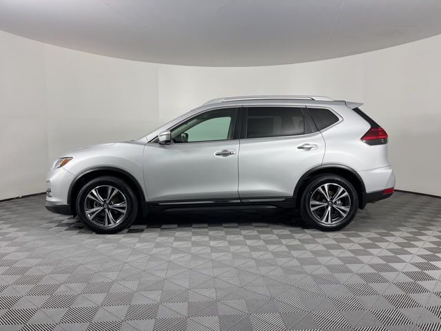 2017 Nissan Rogue SL 15