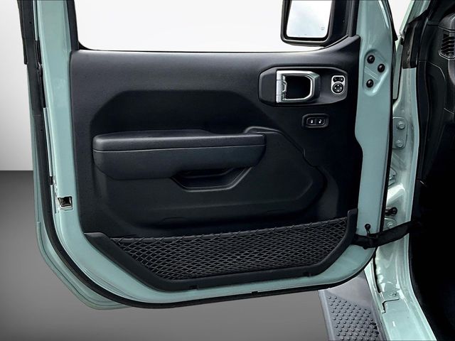 Used 2024 Jeep Wrangler SUV