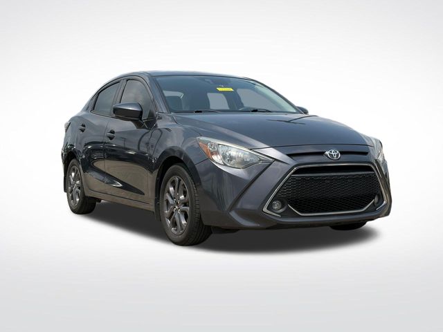 Gray (Graphite) 2019 Toyota Yaris Sedan Front-Wheel Drive 6-Speed Automatic