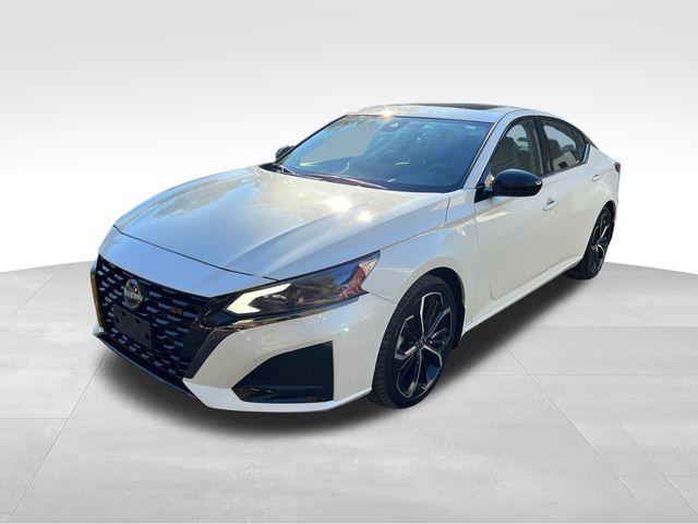 2023 Nissan Altima 2.5 SR 5