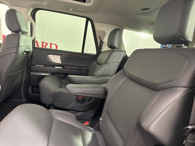 2025 Glacier Gray Metallic TriCoat Ford Expedition Max 4X4 SUV