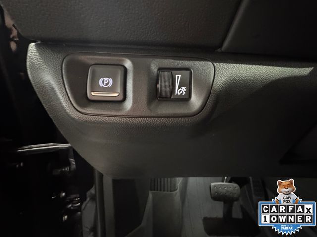 2023 GMC Acadia SLE photo