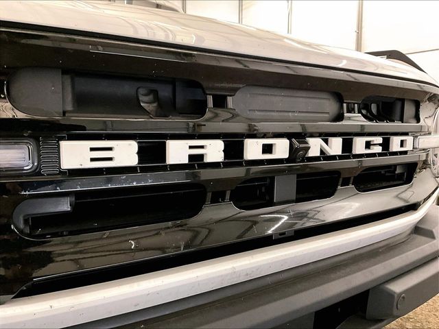 2023 Ford Bronco Outer Banks White at Bob Ruth Ford