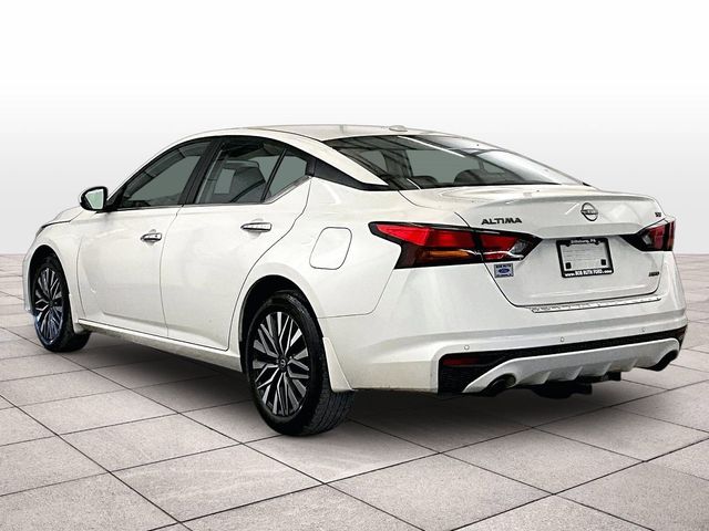 2023 Nissan Altima 2.5 SV White at John Sisson Motors