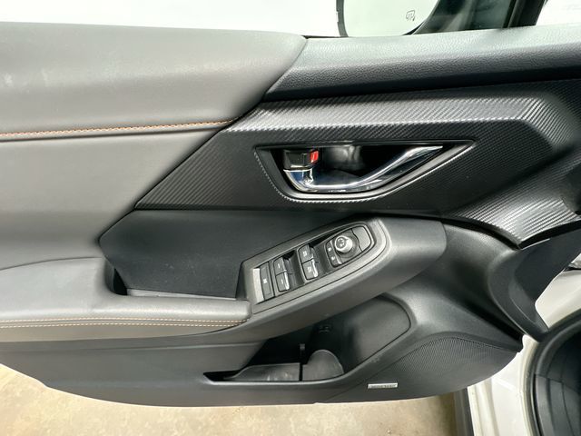 2024 Subaru Crosstrek Limited White at South Hills Kia