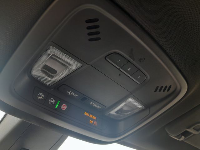 2022 Chevrolet Traverse RS - Photo 29