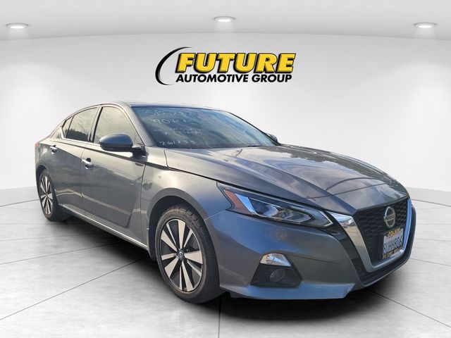 Gray (Gun Metallic) 2020 Nissan Altima 2.5 SV FWD Sedan Front-Wheel Drive Continuously Variable Transmission