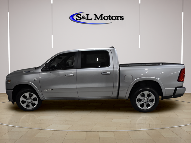 View vehicle photo 3