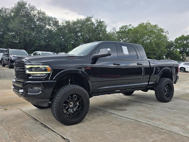 Diamond Black Crystal Pearlcoat 2019 RAM 2500 Pickup Truck Four-Wheel Drive 6-Speed Automatic