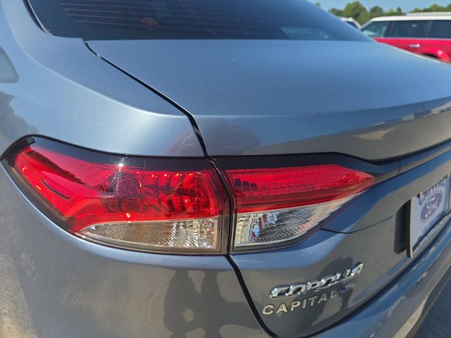 Used 2025  Toyota LE image 34