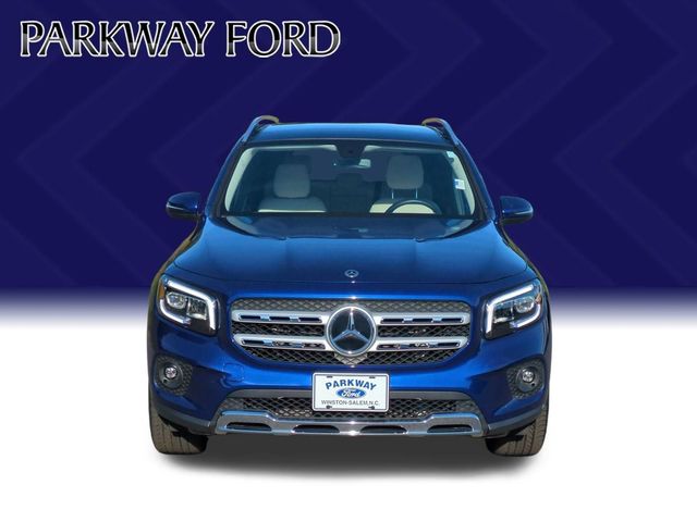 Used 2023  Mercedes-Benz GLB 250 image 8