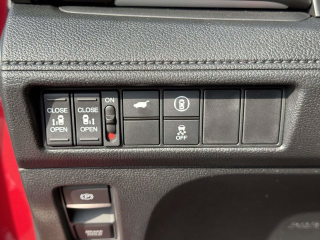 Used 2023 Honda Odyssey Van