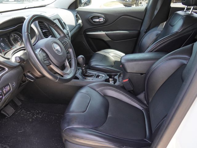 Used 2019 Jeep Cherokee SUV