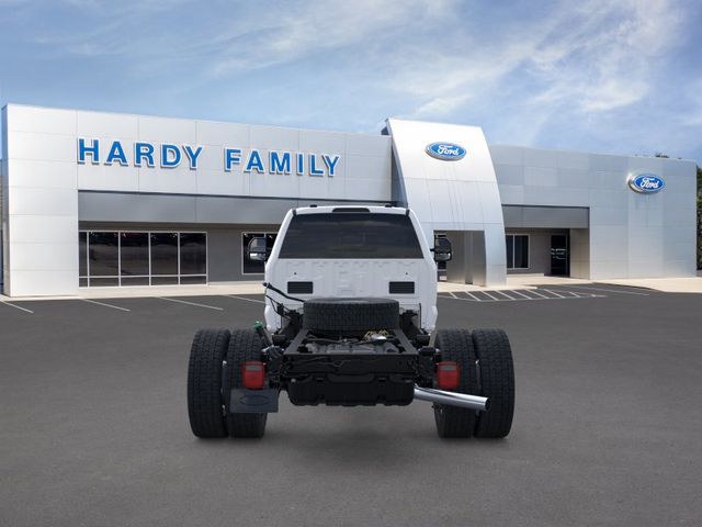 2025 Ford F-550SD XLT:SDA15492