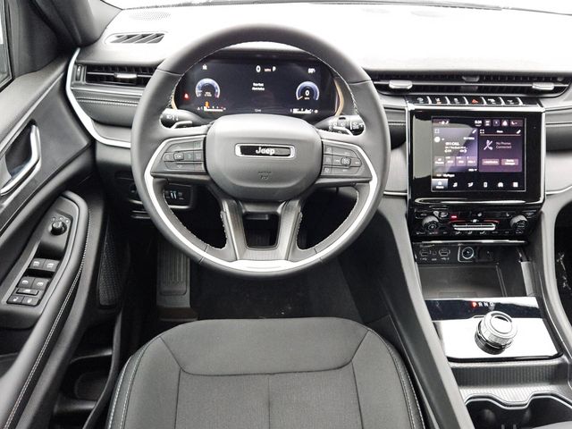 2026 Jeep Grand Cherokee L Altitude 4x4