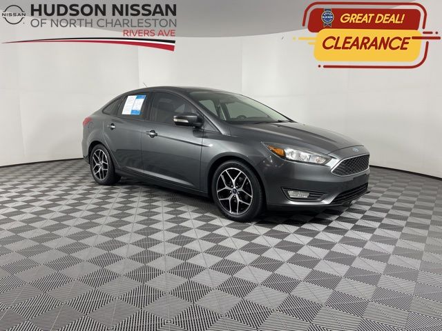 2018 Ford Focus SEL 1