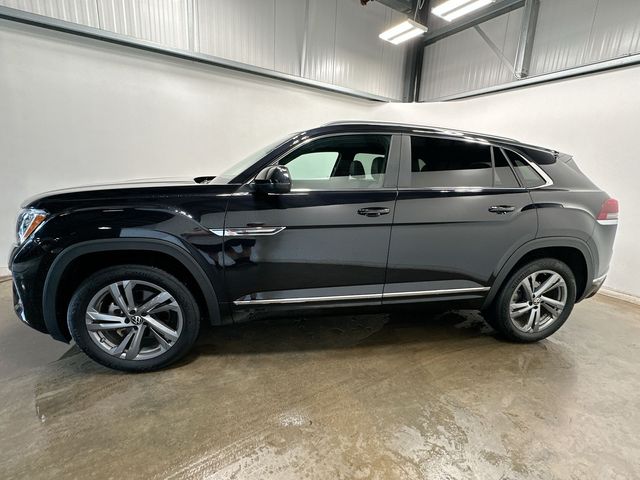 2024 Volkswagen Atlas Cross Sport 2.0T SEL R-Line Black at Rafferty Subaru