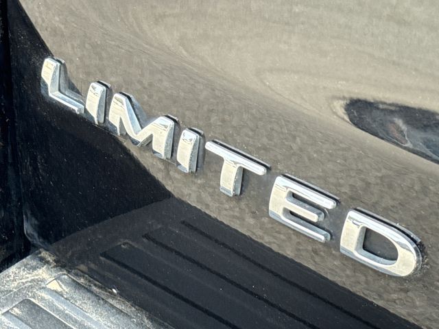 Used 2024 Black Ford Limited image 10