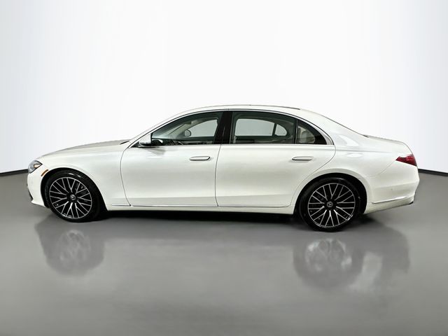 Thumbnail: 2021 Mercedes-Benz S-Class - 8