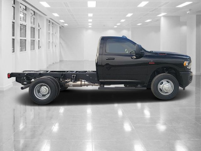 2024 RAM 3500 Tradesman photo
