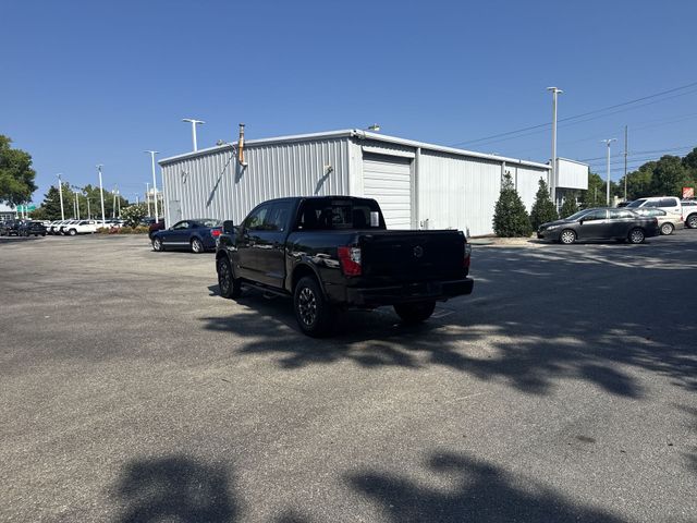 Used 2019 Black Nissan PRO-4X image 7