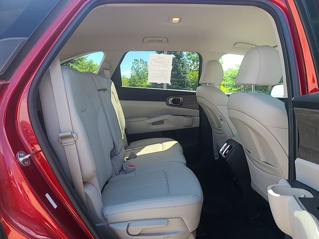 Used 2023 Kia Sorento SUV
