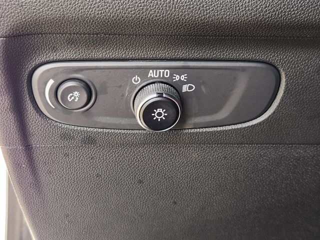 2023 Buick Envision Preferred White at Bayway Cadillac Southwest