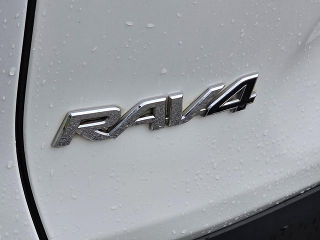 Used 2020 Toyota RAV4 SUV