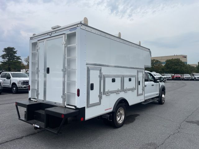 2025 Ford F-550 Super Duty 