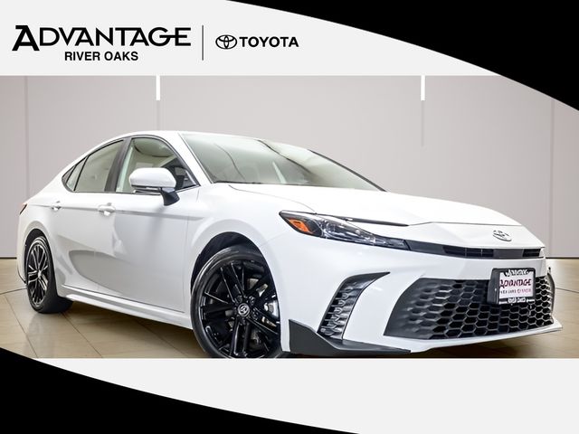 2025 Toyota Camry SE FWD