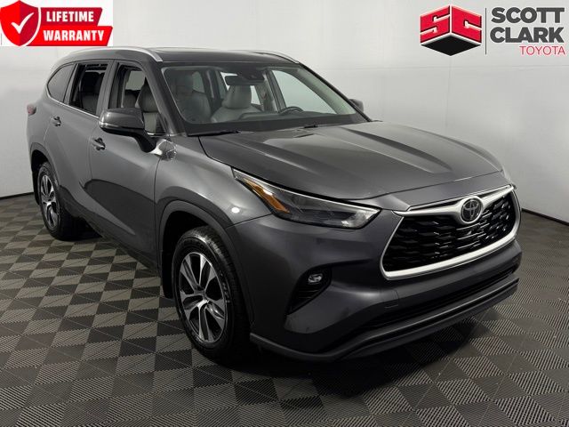 2024 Toyota Highlander XLE