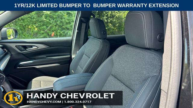 Used 2025 Chevrolet Traverse SUV
