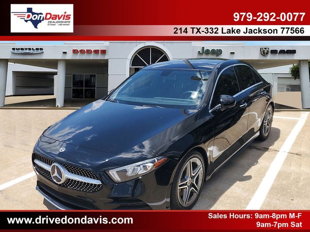 Black 2021 Mercedes-Benz A-Class A 220 4MATIC Sedan AWD Sedan All-Wheel Drive 7-Speed Automatic