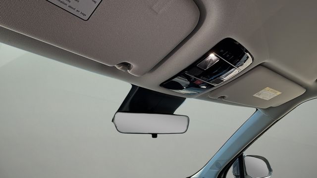 Used 2025 Gray Hyundai SEL image 27