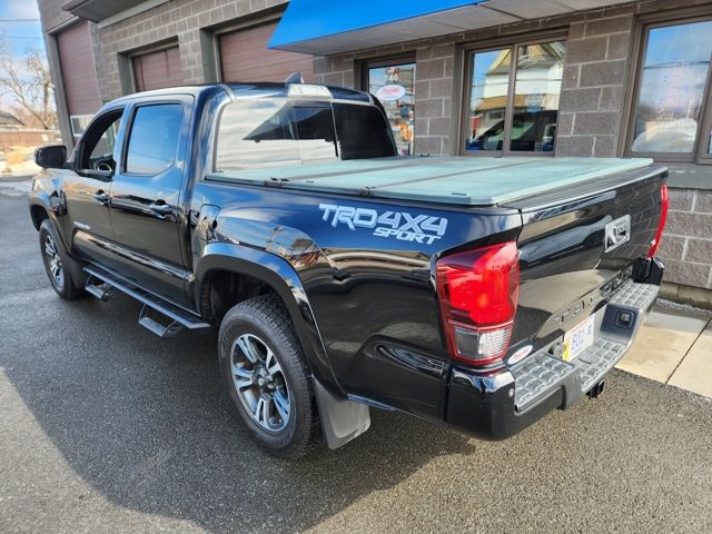 Used 2019 Toyota Tacoma Truck