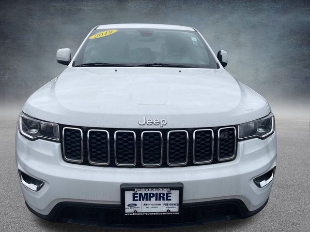 2019 Jeep Grand Cherokee Laredo E 31