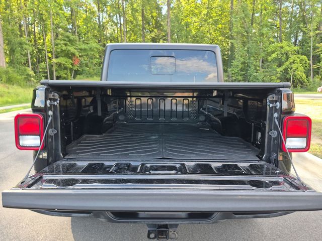 Used 2021 Black Jeep Mojave image 23