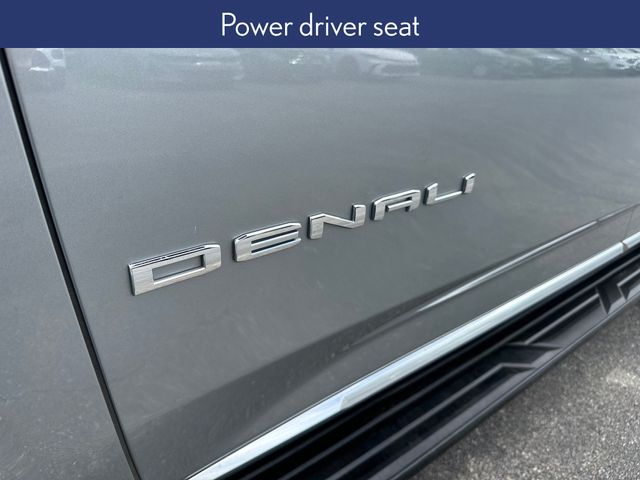 2023 GMC Yukon Denali photo