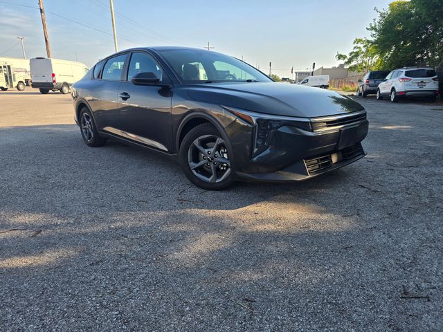 Interstellar Gray 2025 Kia K4 Sedan Front-Wheel Drive Continuously Variable Transmission