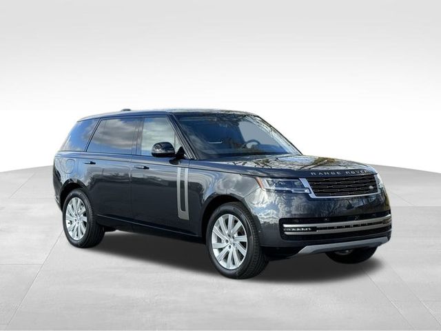 2025 Land Rover Range Rover SE 7