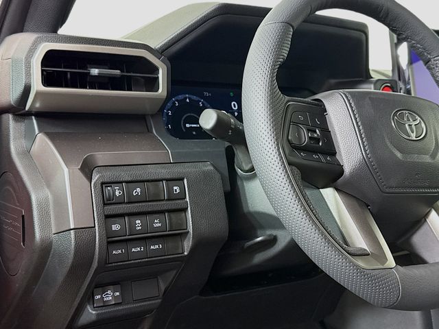 2025 Toyota Tacoma TRD Sport - Photo 17